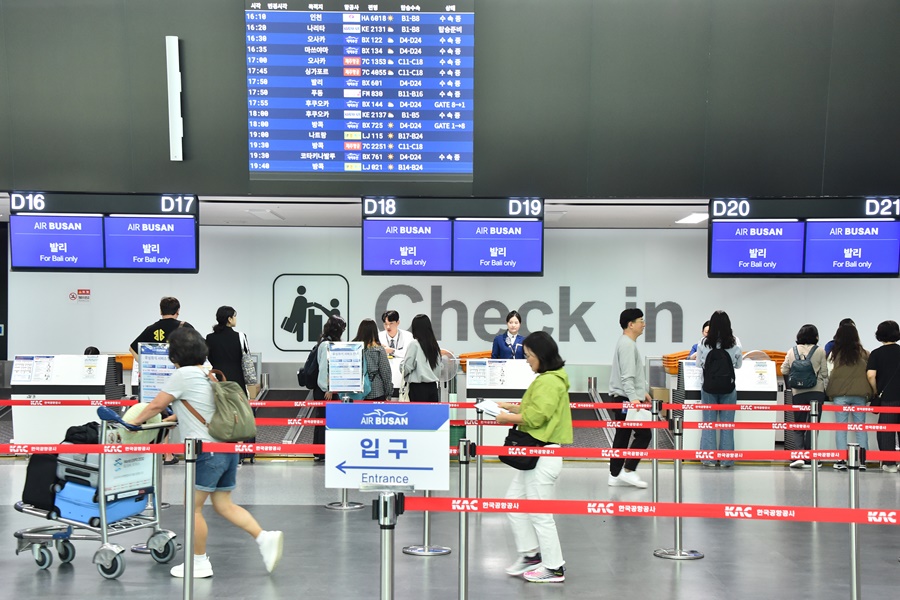 “부산서 유럽·미국 바로 가고 싶어요” 해법은 “가덕도신공항‘